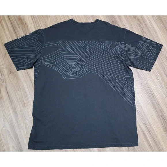 Vtg Rocawear V-neck T-shirt - Picture 2 of 4